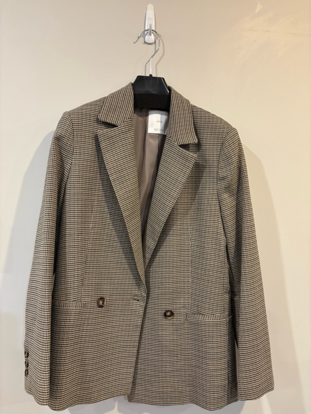 NWT Mango Houndstooth Blazer with Beige Lining and Tan Buttons
